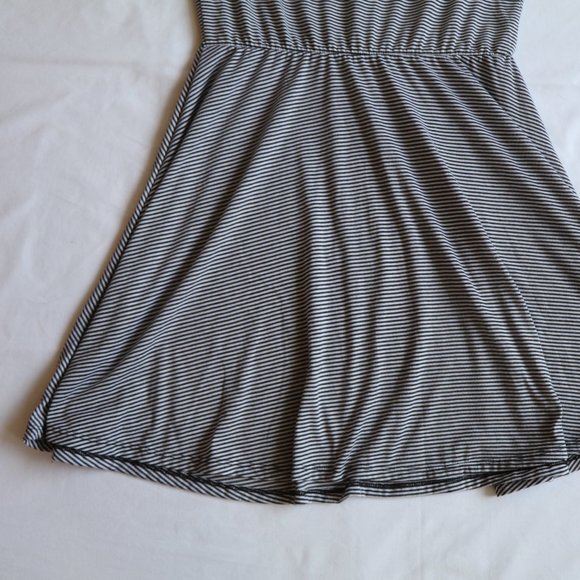 Striped Black and White Dress - Picture 5 of 5